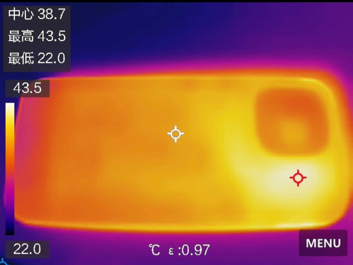 iQOO Z11 Turbo全面评测：中等尺寸也有满杯性能