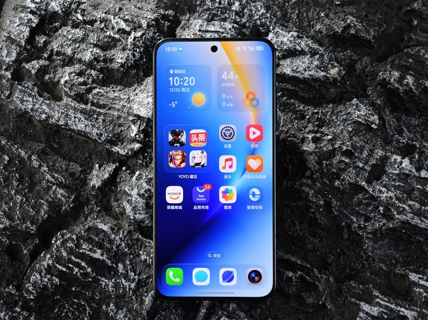 荣耀WIN全面评测：10000mAh电池带你“稳赢”